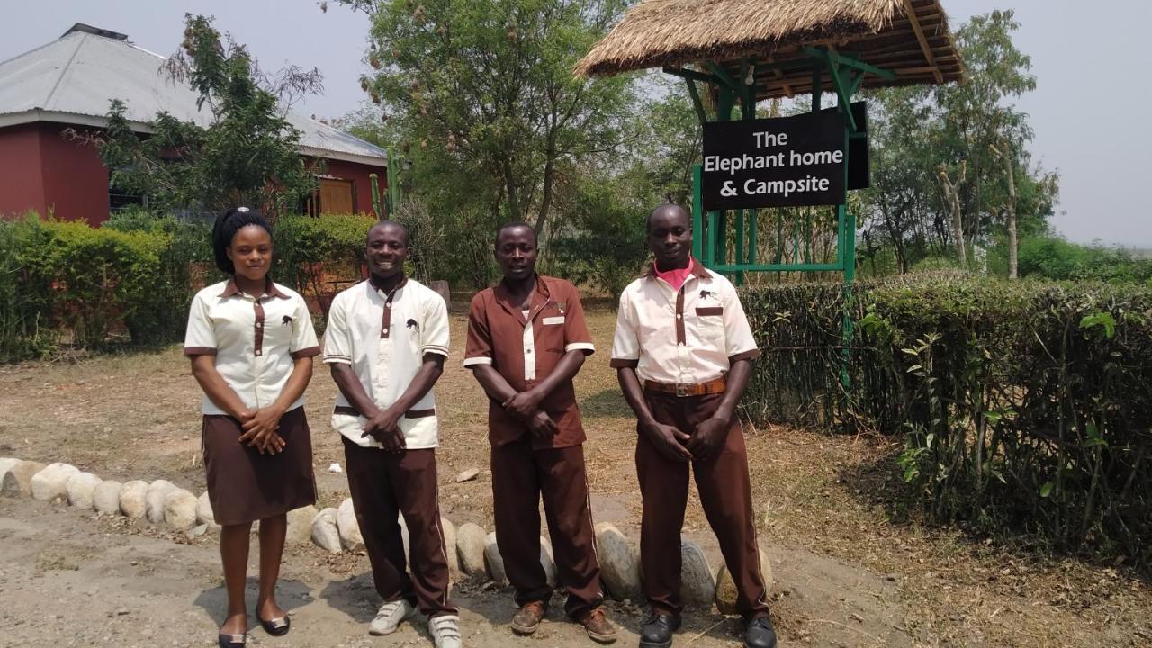 The Elephant Home Katunguru エクステリア 写真
